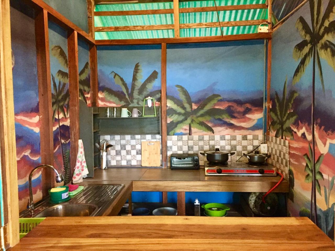 Oasis Vandrehjem Puerto Viejo de Talamanca Eksteriør billede